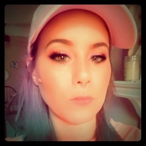 Meet your Posher, Shirel